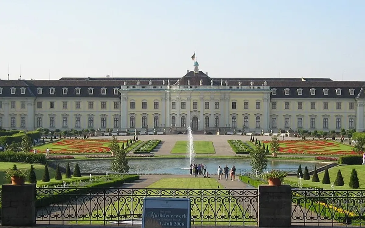 Rohrreinigung Ludwigsburg – Ludwigsburg Schloss